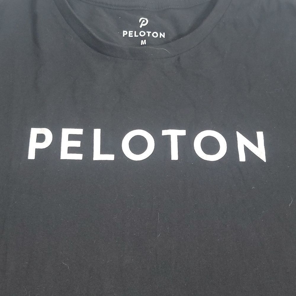 𝅺peloton Active Black Graphic Crew Neck Short Sleeve Tee Shirt